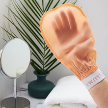 Load image into Gallery viewer, 100% Silk Exfoliating Glove القلفز الحرير السحري لإزالة الجلد الميت